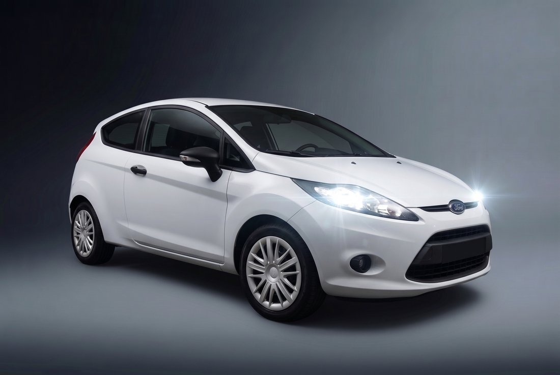 Location Ford Fiesta — FlexiRent Saint-Ouen / Paris