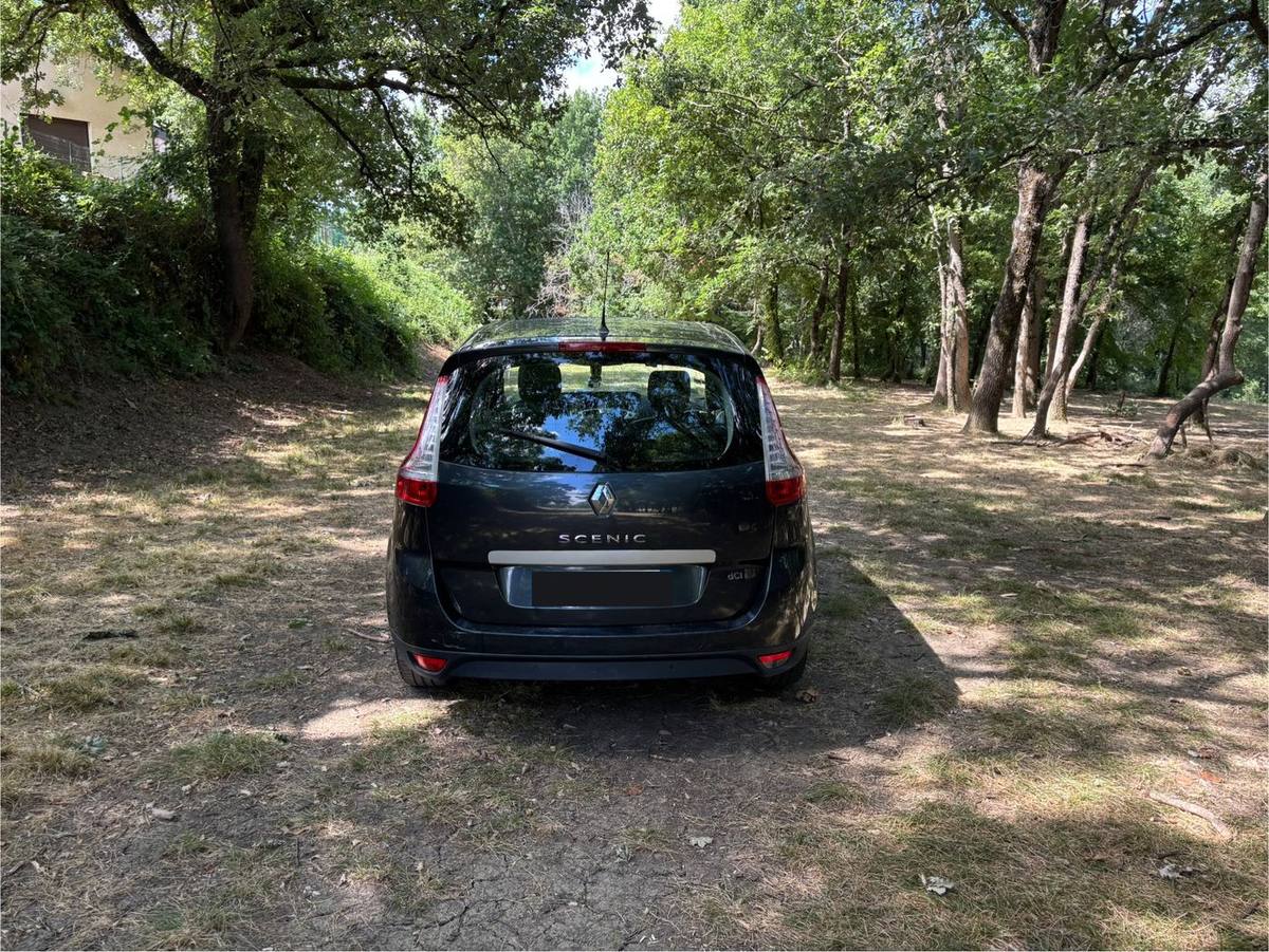 Renault Grand Scénic — photo 3