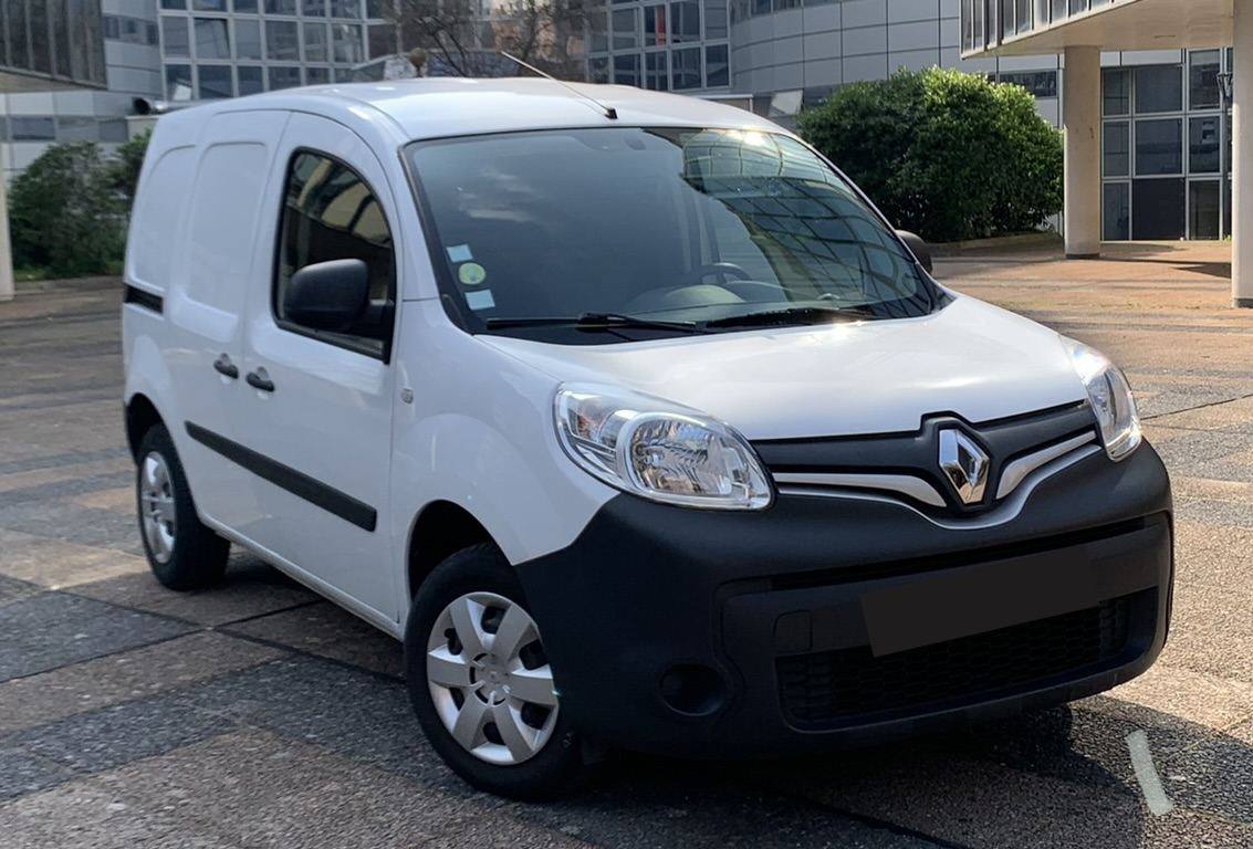 Location Renault Kangoo à Saint-Ouen / Paris — FlexiRent