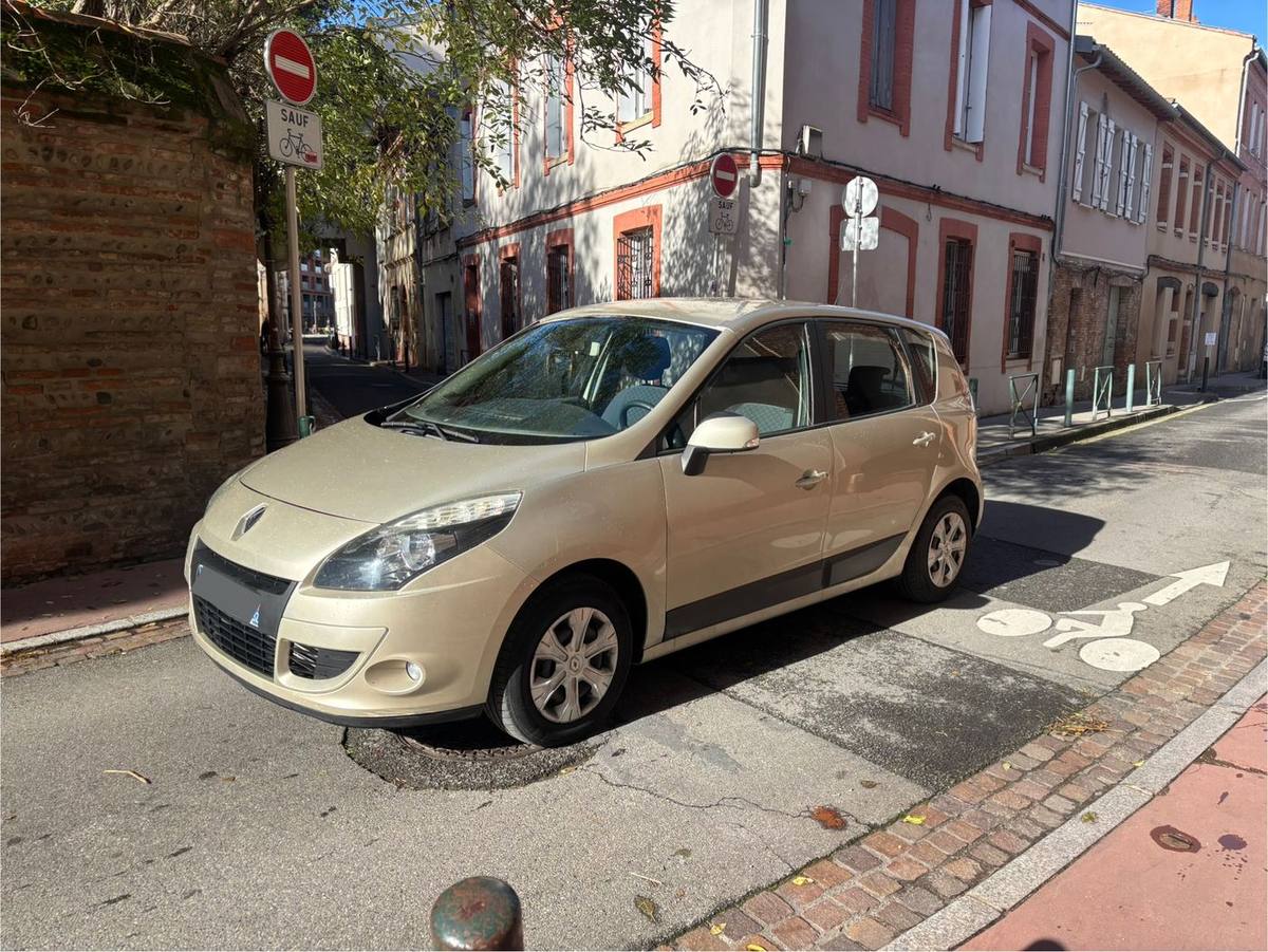 Renault Scénic — photo 2